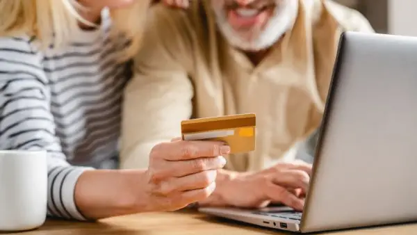 How Prepaid Cards Make Online Payments Secure and Easy